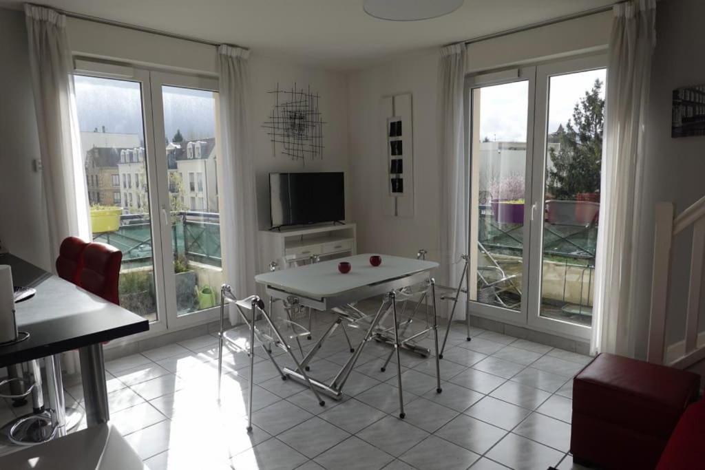 Duplex Art Place, Olympics 2024 Les Clayes-Sous-Bois Esterno foto